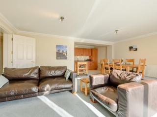 2 Bed in Tenby FB032 - Tenby - 8
