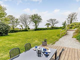 2 Bed in Bude CRABB - Poughill - 0
