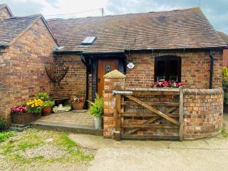 1 Bed in Ironbridge 80726 - Leighton - 0