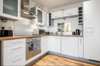 Cosy London Apartment with River View - Londra - 5
