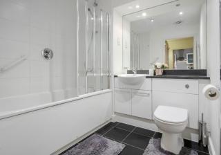 Cosy London Apartment with River View - Londra - 4