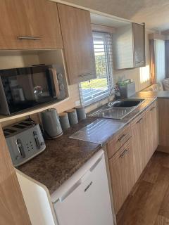 The Grange 6 Berth Caravan - Ingoldmells - 7