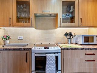 3 bed in Fishguard 37270 - Fishguard - 2