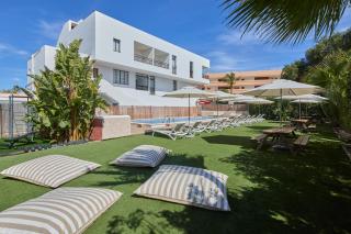 Los Escondidos Ibiza Suites - Playa d'en Bossa - 9