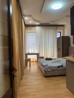 Apartment In Paronyan - Yerevan - 0