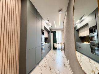 Cloud Nine Airport Residence - 4