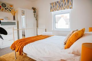 Cosy Stays Cardiff - 6