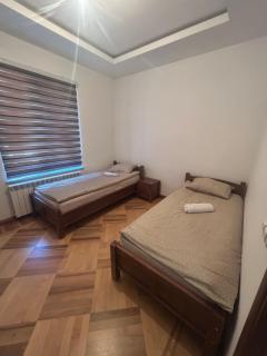 Apartmani prenj 1 i 2 centar - Konjic - 9