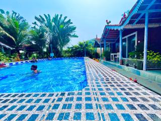 OKO Resort Chandigarh !! Cottages ! Swimming Pool ! Play Area ! Restaurant ! Banquet ! Best option for Calm and Peaceful Stay - Chandīgarh - 0