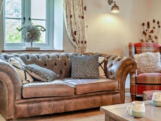 3 Bed in Brecon 56811 - Llangynidr - 6