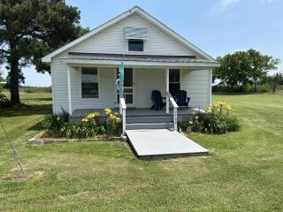 Oyster Cottage in Historic Fishing Village cottage - Cape Charles - 2