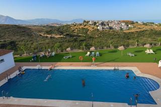 Small Oasis Nelson Mandela Apartment with sea view, two bedrooms, parking, terrace and pool - Manilva - 9