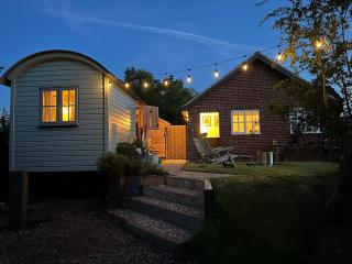 Shepherd Hut in a Herefordshire Cider Orchard - 8