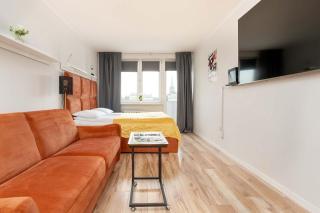 Bright Studio Bema Gdynia Near Centre by Noclegi Renters - Gdynia - 7