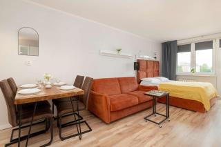 Bright Studio Bema Gdynia Near Centre by Noclegi Renters - Gdynia - 6