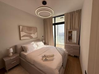 Elegant 1br Apt with balcony - Al Maryah Vista 1 - Abu Dhabi - 9