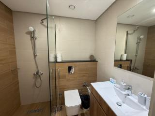 Elegant 1br Apt with balcony - Al Maryah Vista 1 - Abu Dhabi - 3