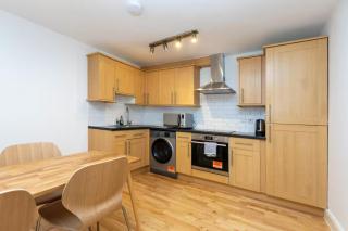 Newly Renovated 1BD Flat - Camden - London - 8