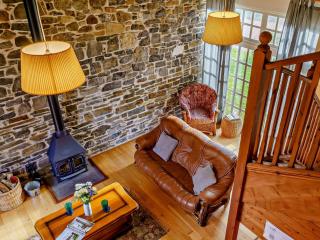1 Bed in Nantgaredig 51499 - Llanfynydd - 0