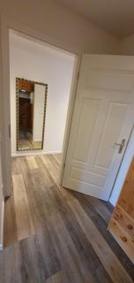 Charmante Ferienwohnung 2 im Herzen von Meiningen - Niederdorla - 8