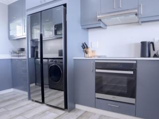 Long Island 51, Dolphin Coast by Euphoric Leisure - Ballito - 1