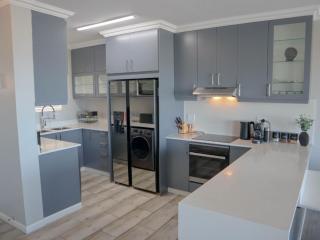 Long Island 51, Dolphin Coast by Euphoric Leisure - Ballito - 8