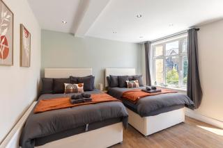 Kew Garden Suite 2BR Sleeps 9 Near Central London - Richmond upon Thames - 0