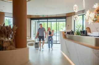 Hotel Marina Port - Balatonkenese - 0