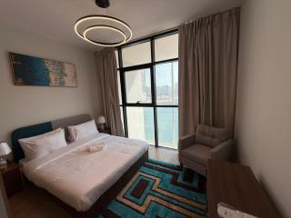 Elegant 3-Bedroom Duplex in Al Maryah Vista 1 - Abu Dhabi - 9