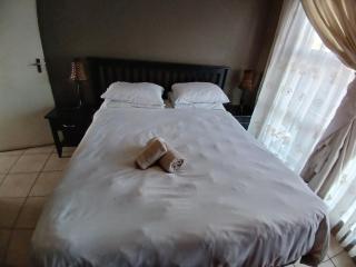 Tushiya guest lodge witbank - Witbank - 1