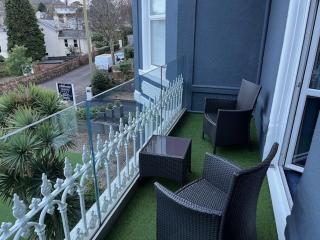 Atlantis Holiday Apartments - Torquay - 9
