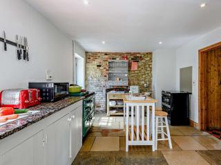 4 Bed in Lulworth Cove DC176 - West Lulworth - 2