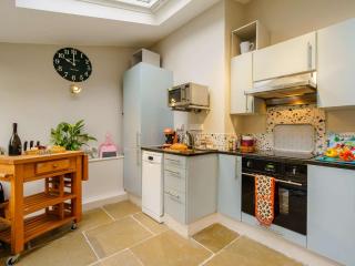 2 Bed in Richmond 90435 - Richmond - 1