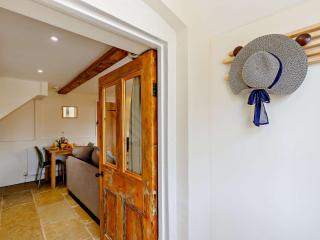 1 Bed in Marlborough 65123 - Fyfield - 3