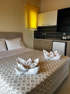 Korifi Suites Adults Only - Limenas Chersonisou - 9