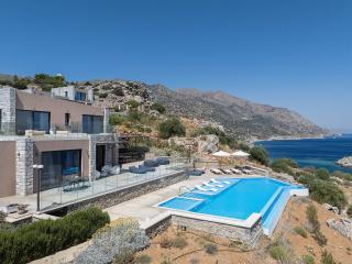Seafront elegant villas, with infinity pools & devine views! - Agios Pavlos - 8