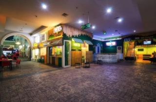 Petra Square Apartemen WIFI Netflix Google TV - 9