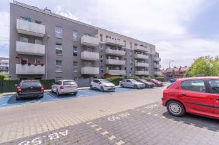 Park Śląski Charming Apartment by BookingHost - 2