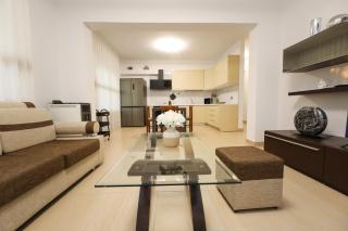 Vila Altin - Vlorë - 1