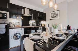 Licata's Apartment - Cirencester - 6
