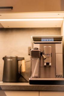 The Urban Nest Metro Line - 6