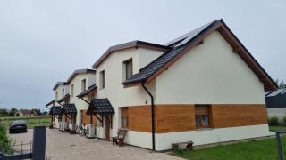Dom nr 123 - - 0