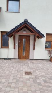 Dom nr 123 - - 1