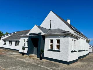 Carrowmena School House & Glamping - Limavady - 9