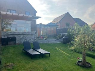 Olive Garden House - Manor - 1