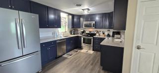 Bourbon Sunsets- 3-bedroom Dog-friendly home with Hot Tub and Gorgeous Views! - McHenry - 6