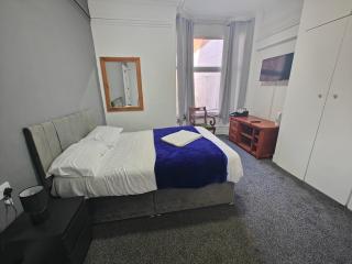 Campbells Guest House - Leicester - 2