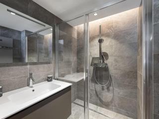 Appartement neuf avec terrasse, 2 chambres près des pistes, sauna, hammam, salle de sport, parking - FR-1-569-57 - Megève - 3