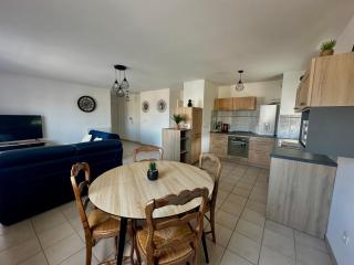 Appartement spacieux avec balcon - à 50m de la plage - Courseulles-sur-Mer - 3