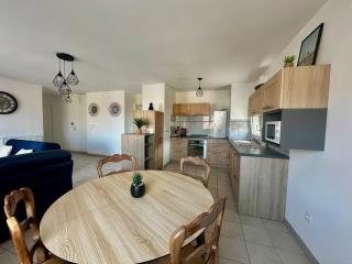 Appartement spacieux avec balcon - à 50m de la plage - Courseulles-sur-Mer - 1